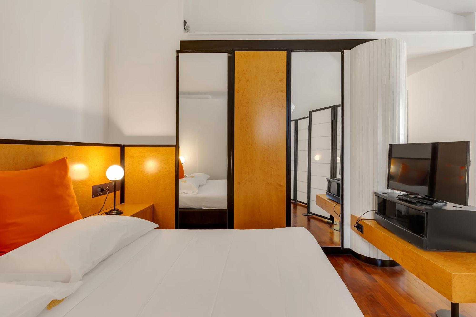 Hotel Ancora แวร์บาเนีย ภายนอก รูปภาพ