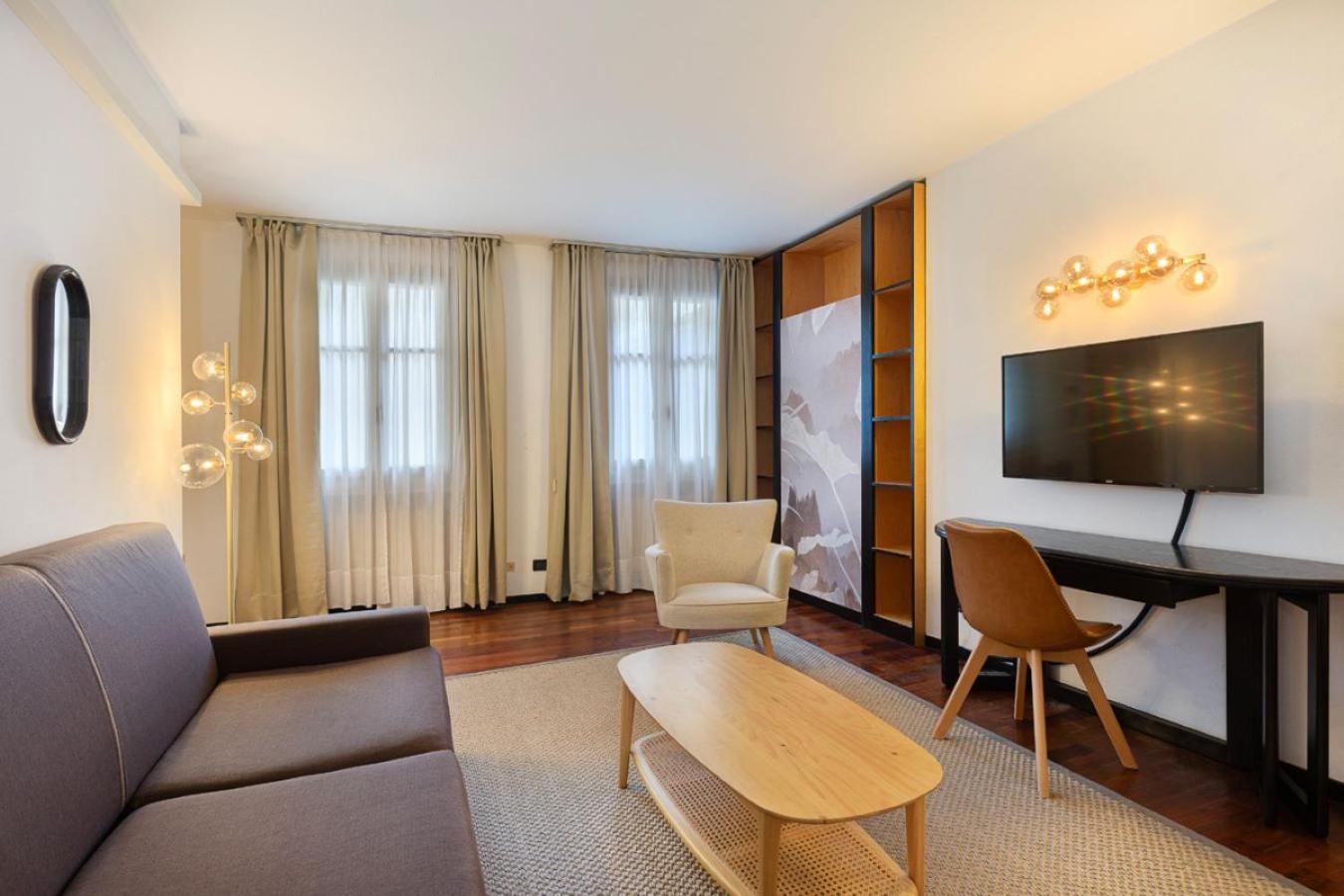 Hotel Ancora แวร์บาเนีย ภายนอก รูปภาพ